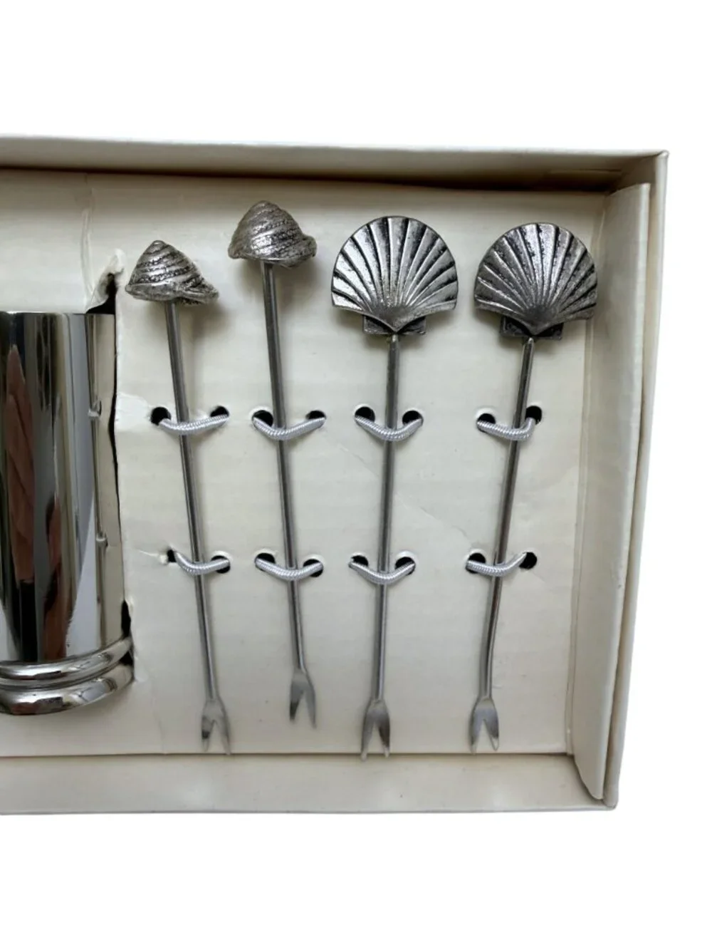 PIER 1 Seashell Cocktail Picks Set 8 with Holder Metal Charcuterie Forks New